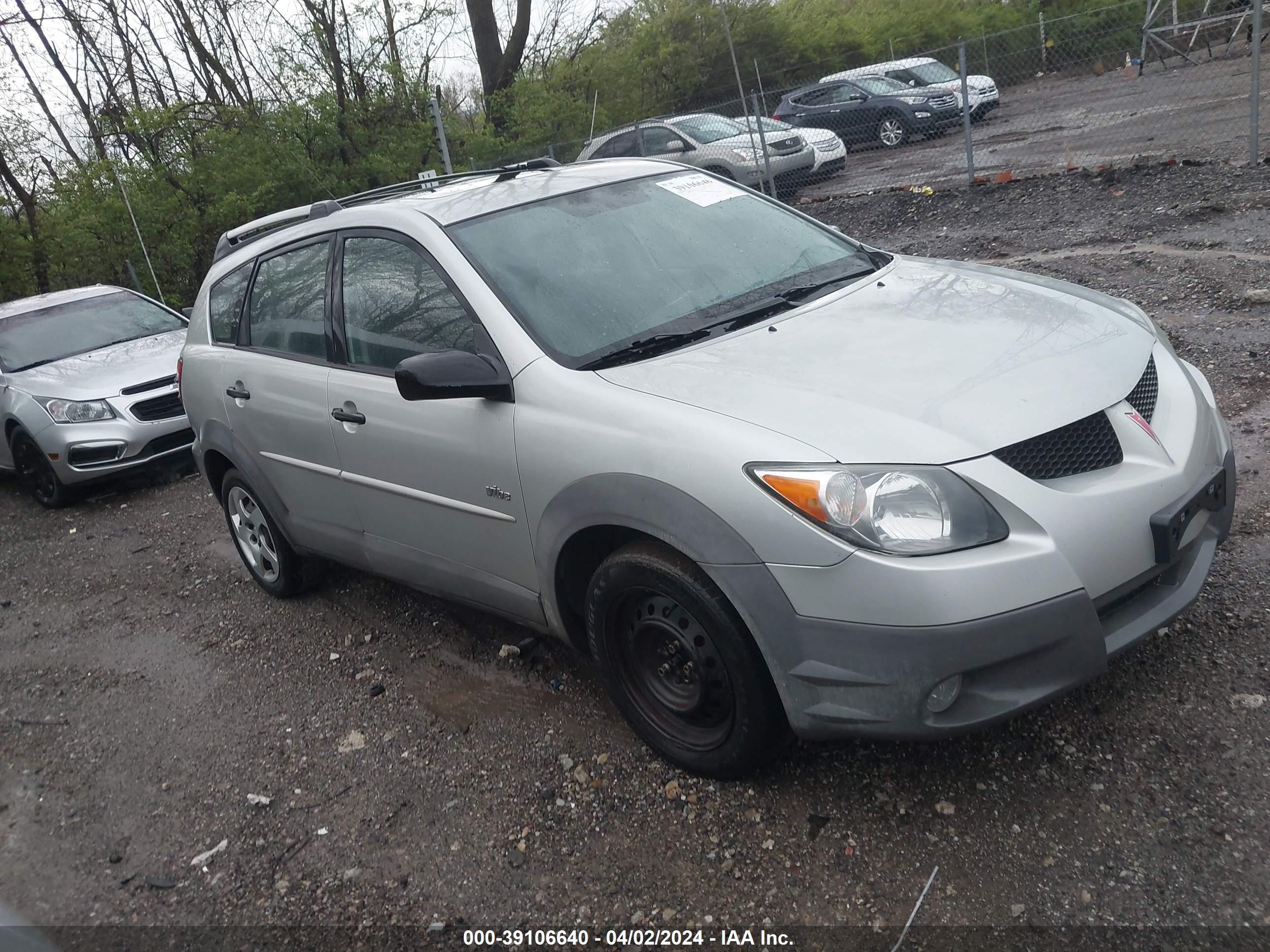 PONTIAC VIBE 2003 5y2sl62893z418739