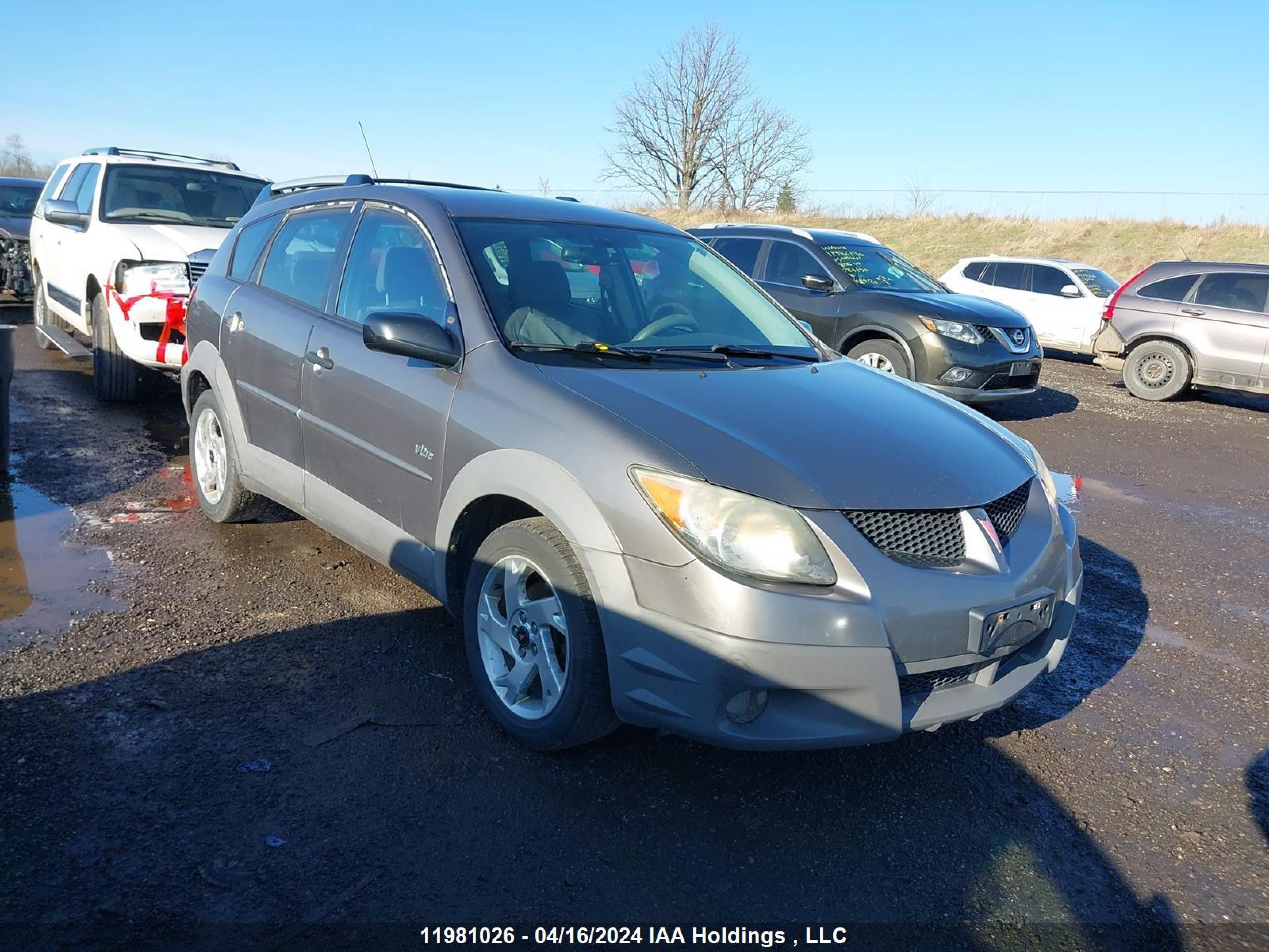 PONTIAC VIBE 2003 5y2sl628x3z453421