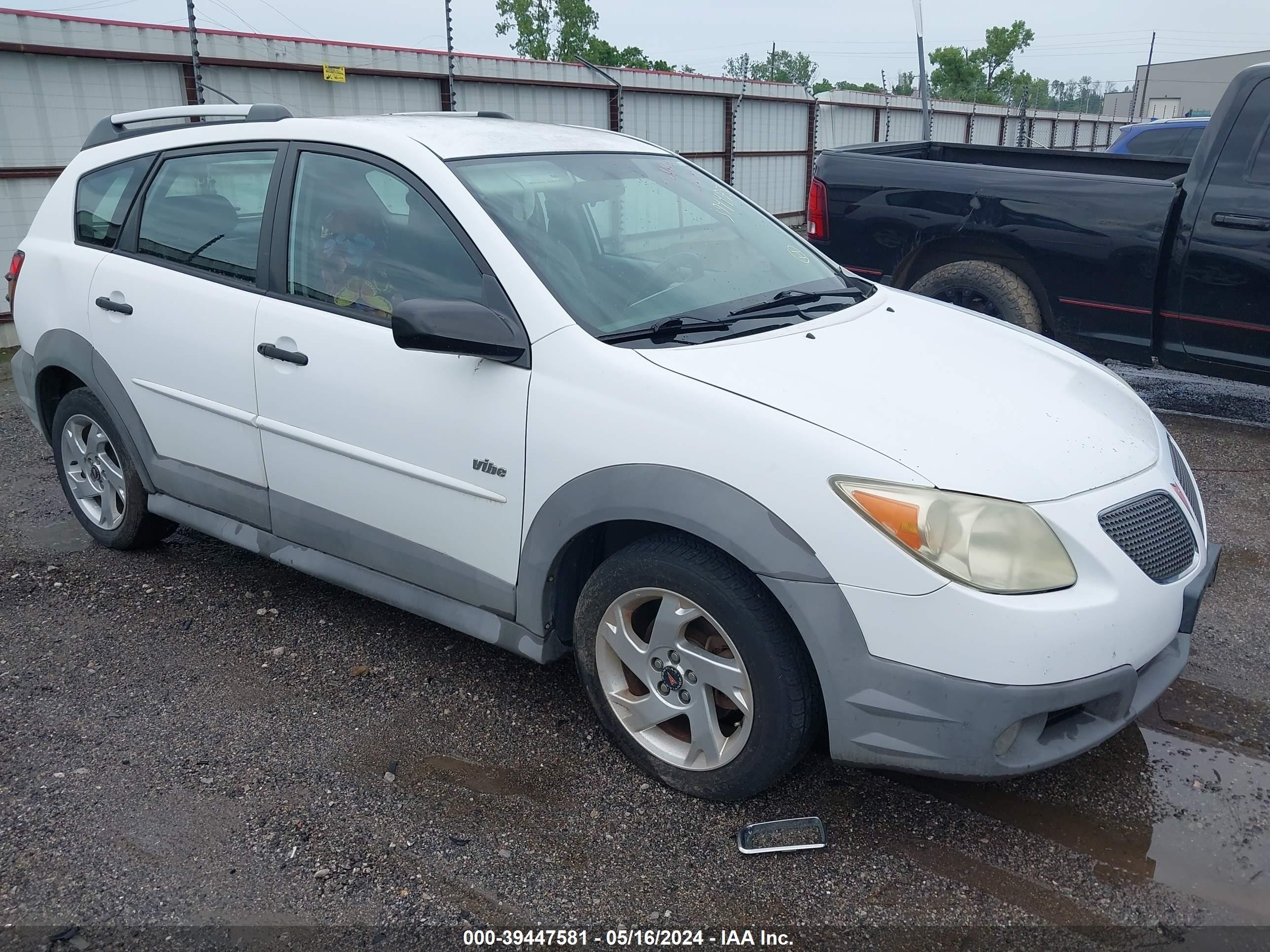 PONTIAC VIBE 2005 5y2sl63815z462882