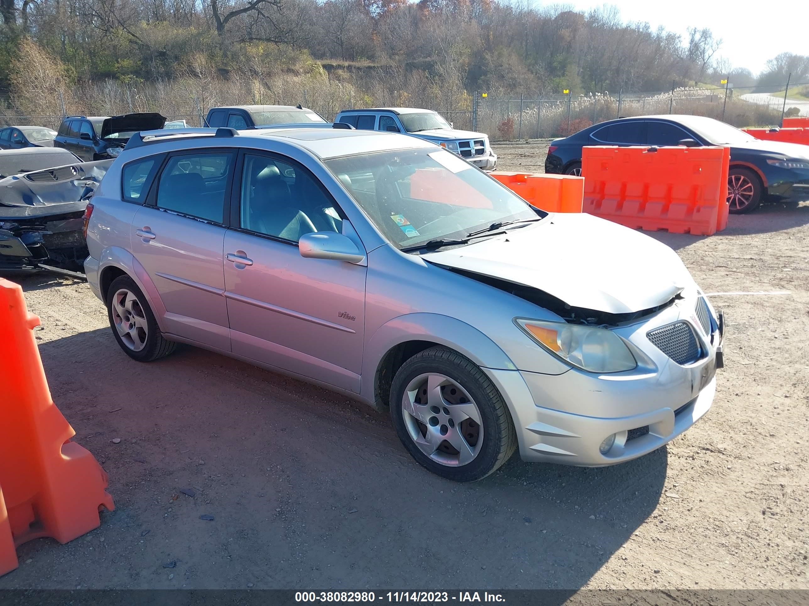 PONTIAC VIBE 2005 5y2sl63885z411685