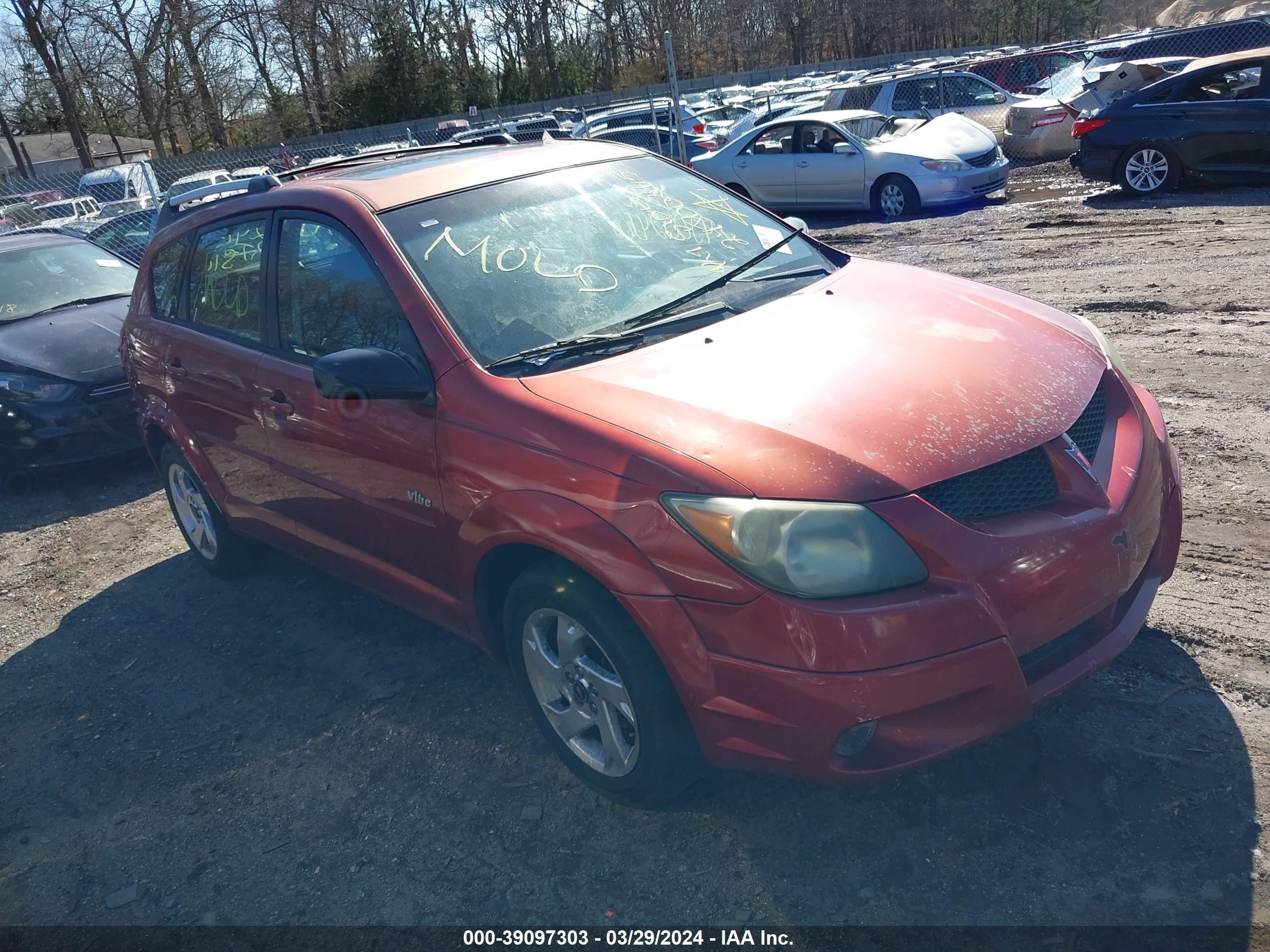 PONTIAC VIBE 2004 5y2sm62884z460592