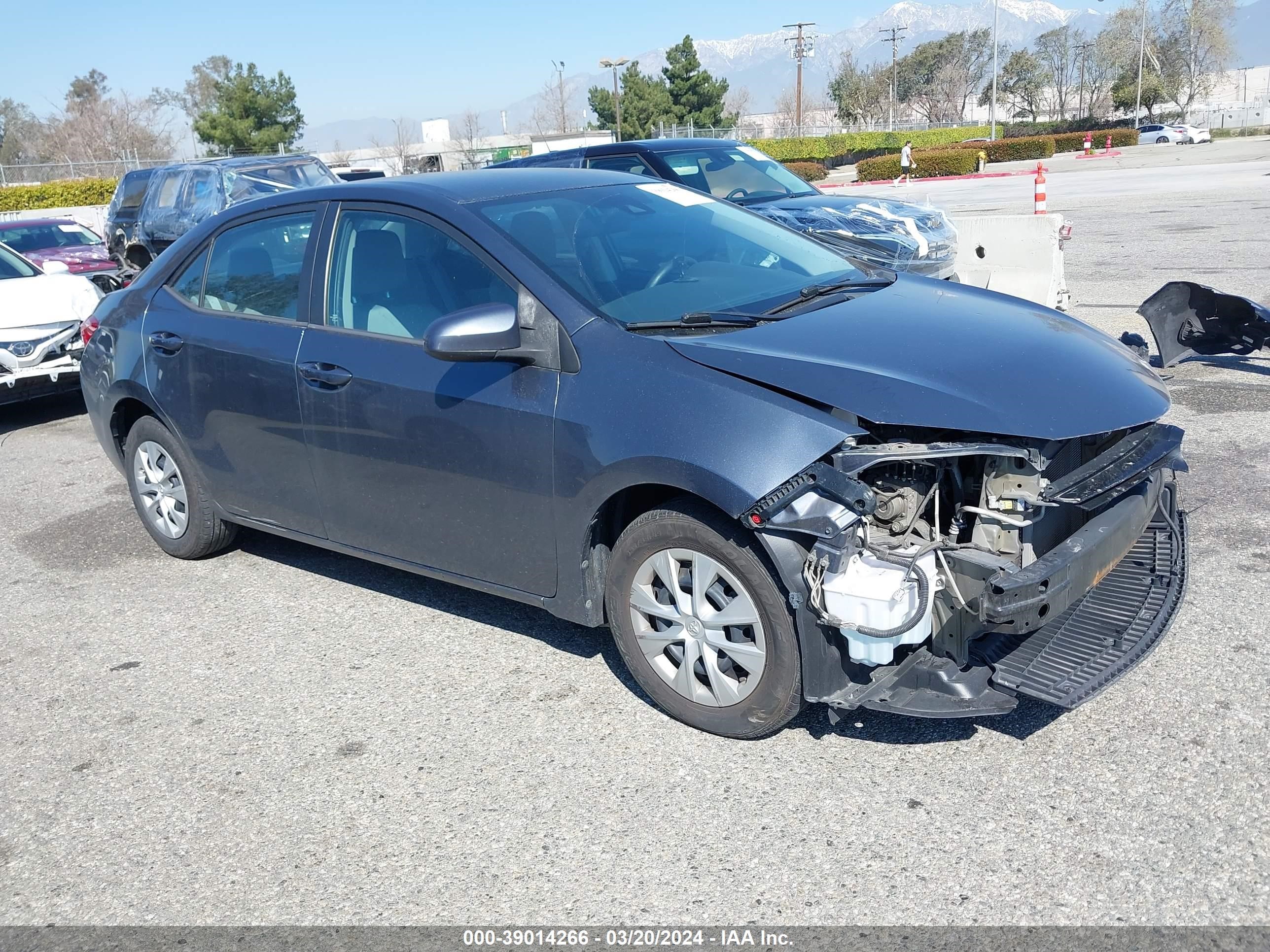 TOYOTA COROLLA 2017 5yfbprhe1hp662468