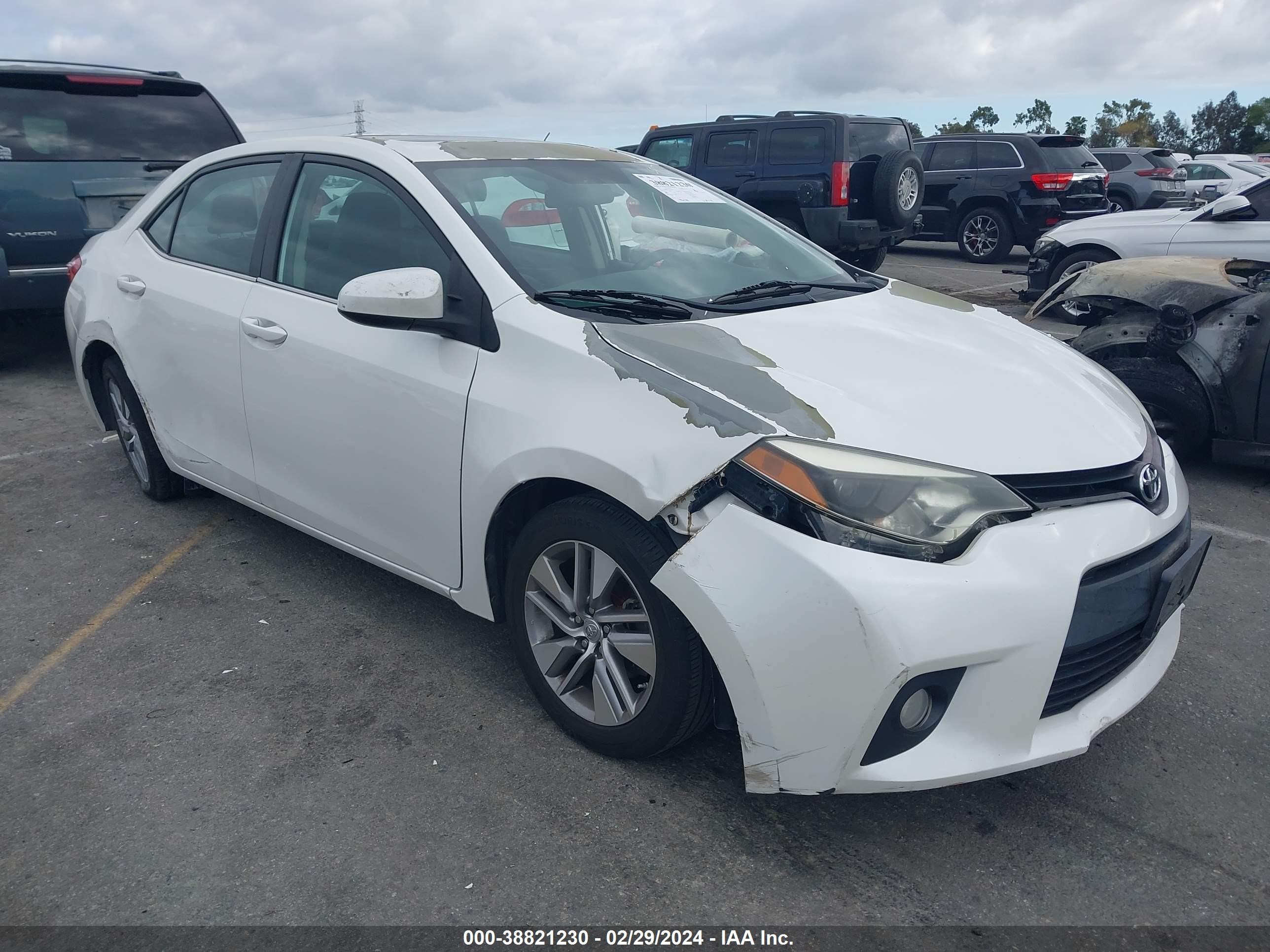 TOYOTA COROLLA 2014 5yfbprhe2ep024533