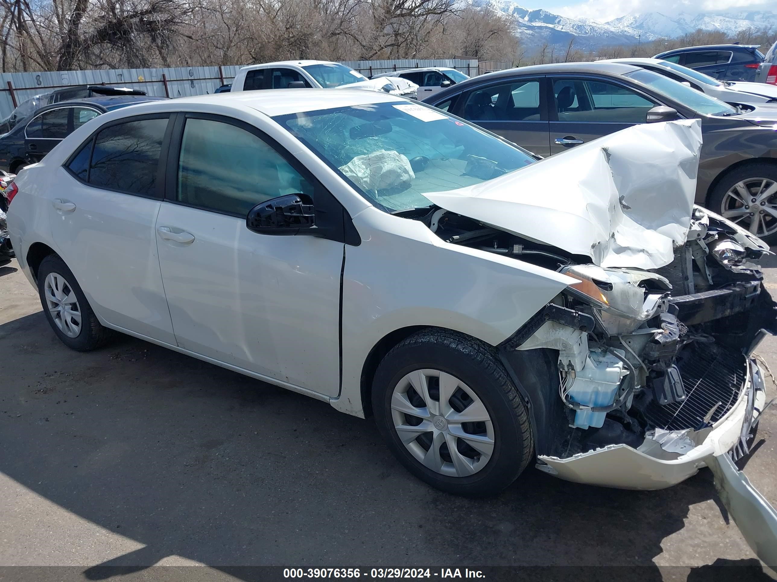 TOYOTA COROLLA 2016 5yfbprhe3gp457460