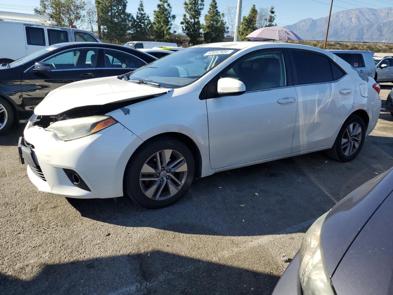 TOYOTA COROLLA 2014 5yfbprhe4ep115660