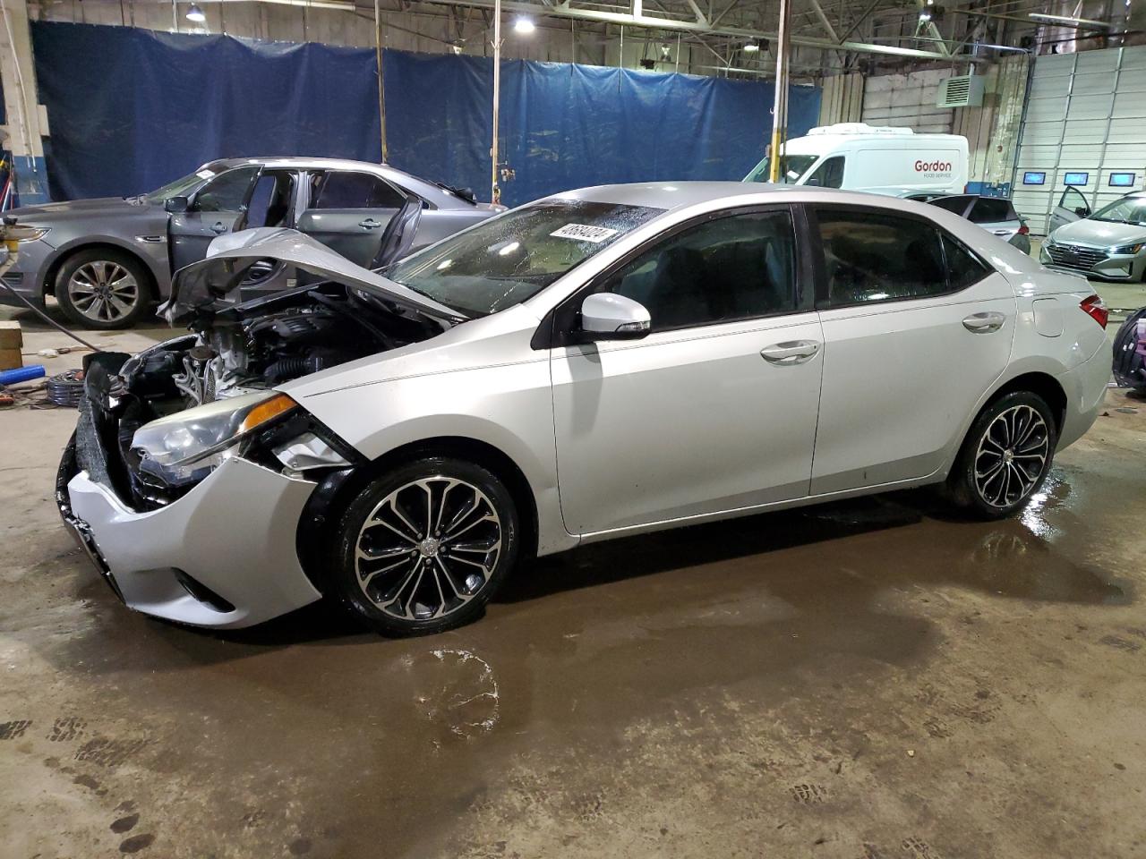 TOYOTA COROLLA 2015 5yfburhe0fp245817