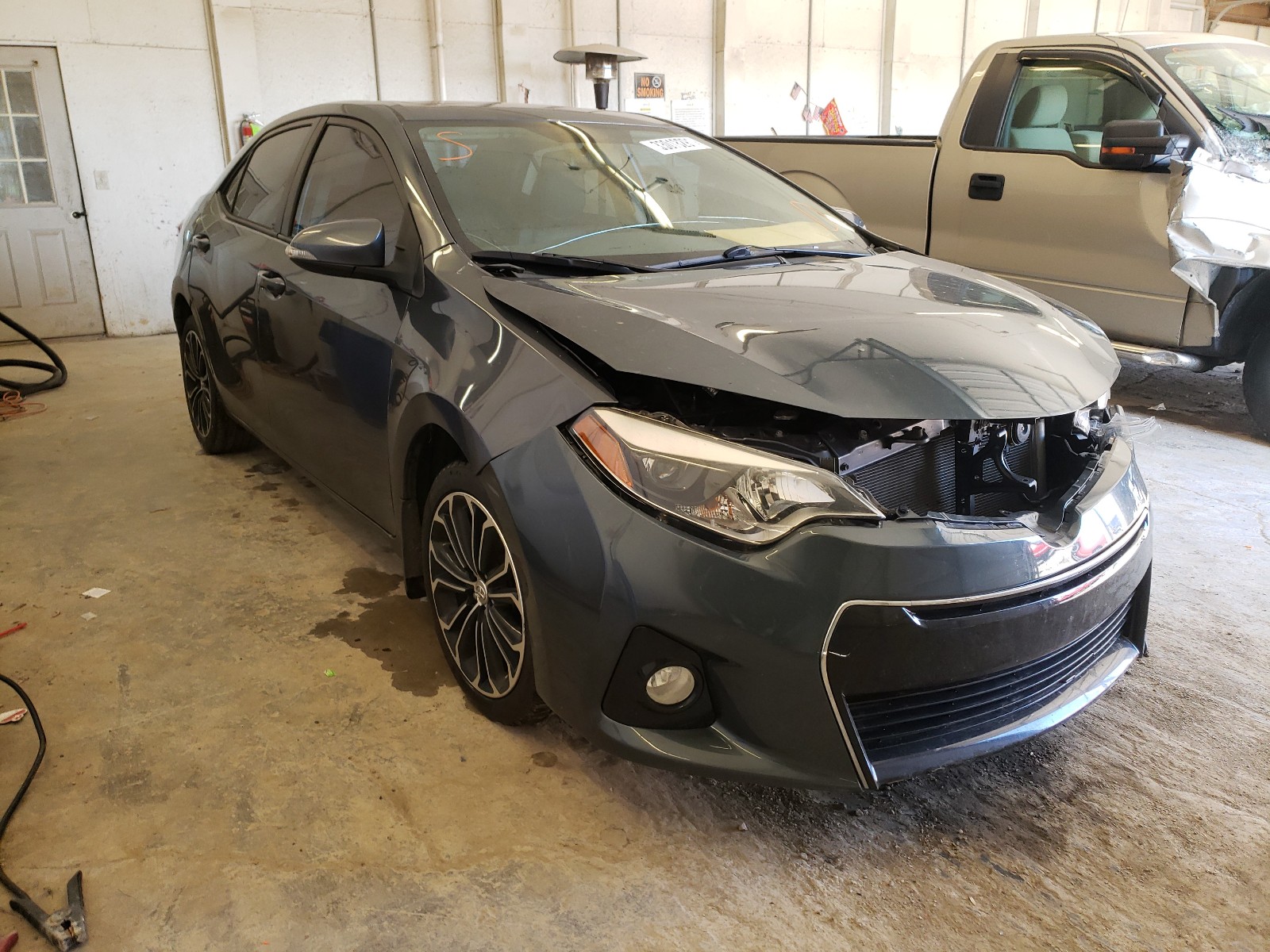 TOYOTA COROLLA L 2015 5yfburhe0fp337378