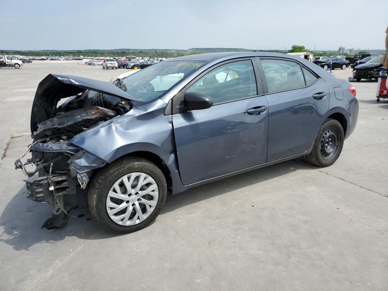 TOYOTA COROLLA 2017 5yfburhe0hp704797