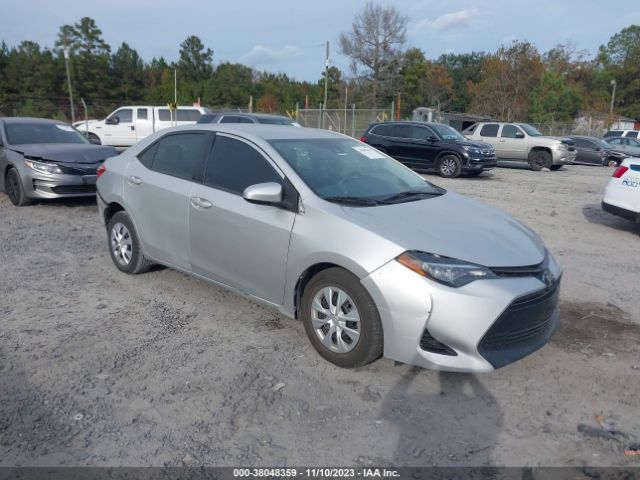 TOYOTA COROLLA 2017 5yfburhe0hp723723