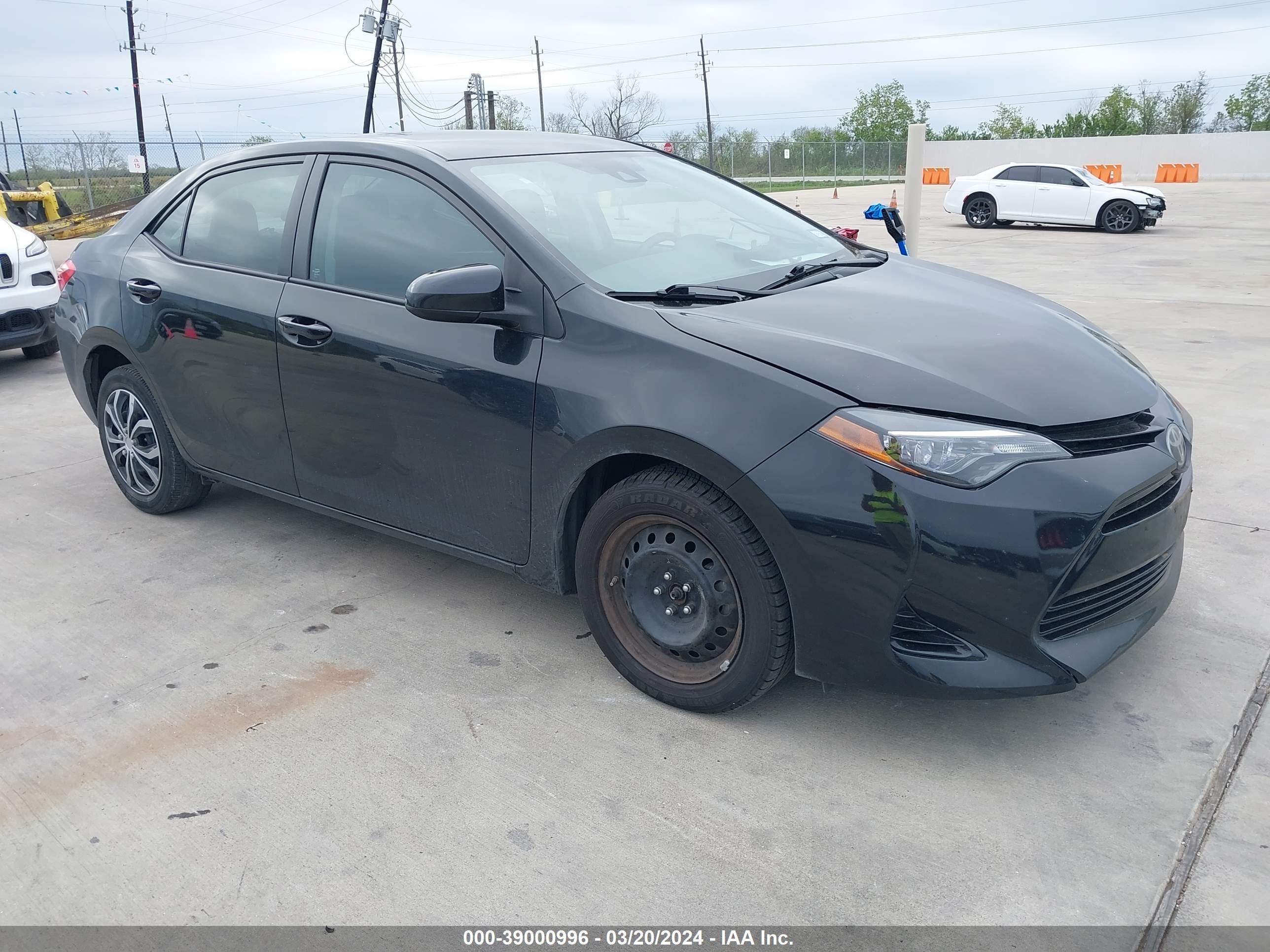 TOYOTA COROLLA 2017 5yfburhe0hp731577