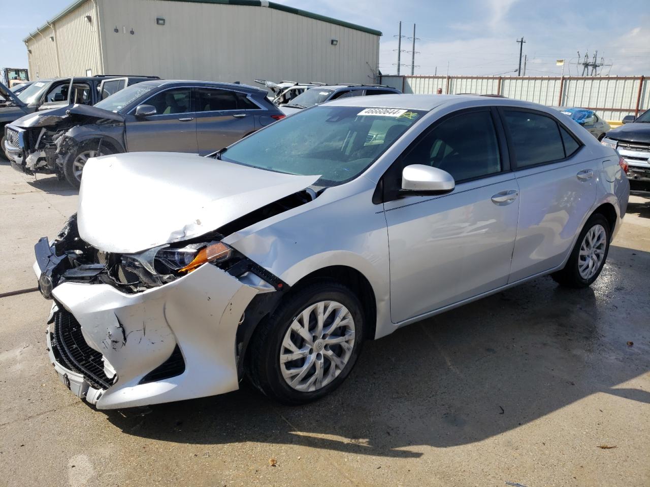 TOYOTA COROLLA 2018 5yfburhe0jp746215