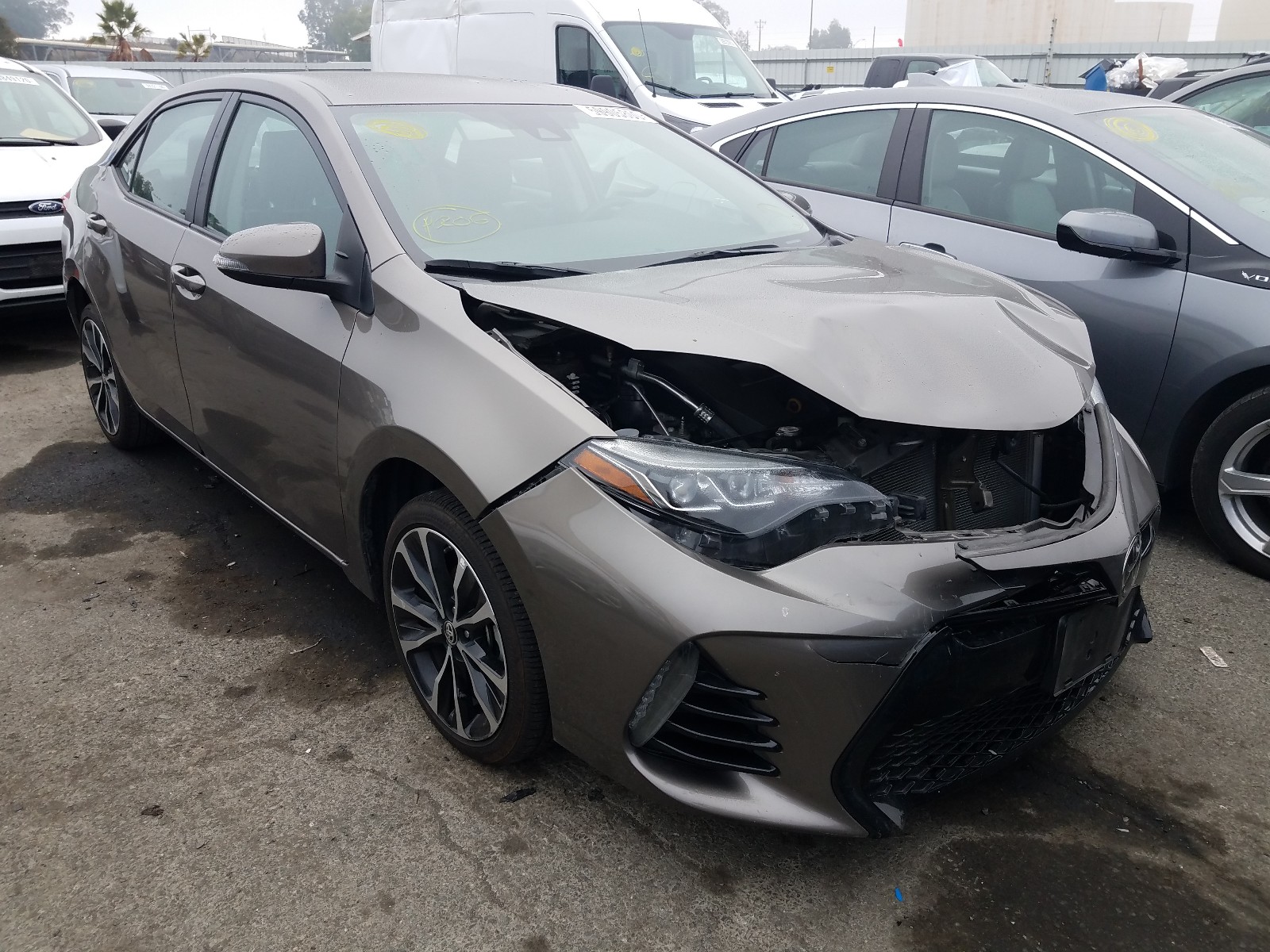 TOYOTA COROLLA L 2018 5yfburhe0jp810754