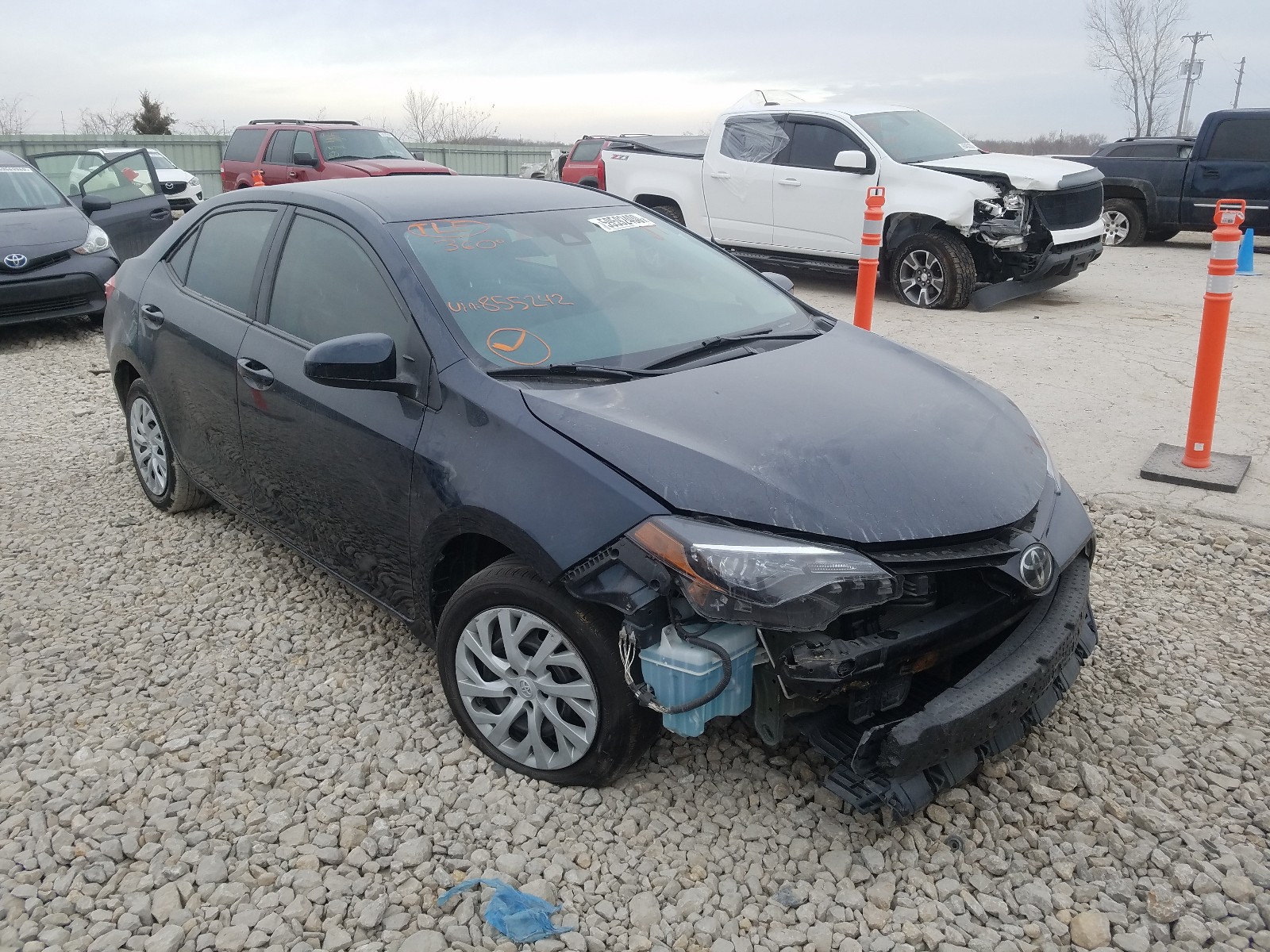 TOYOTA COROLLA L 2018 5yfburhe0jp855242