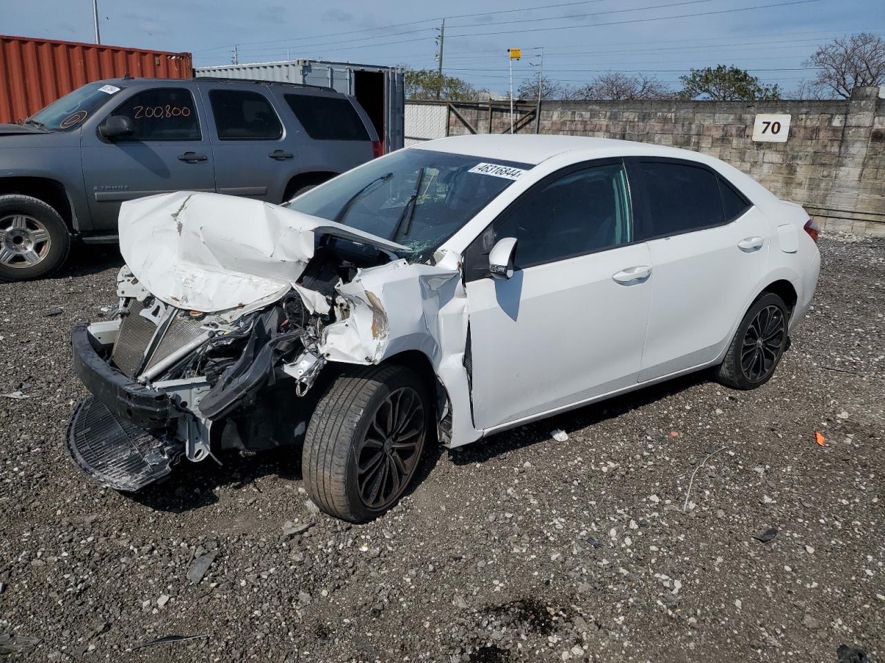 TOYOTA COROLLA 2016 5yfburhe1gp390012