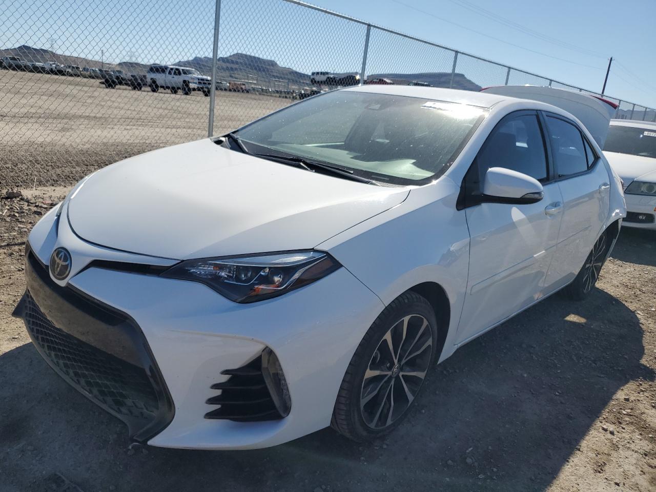 TOYOTA COROLLA 2017 5yfburhe1hp618060