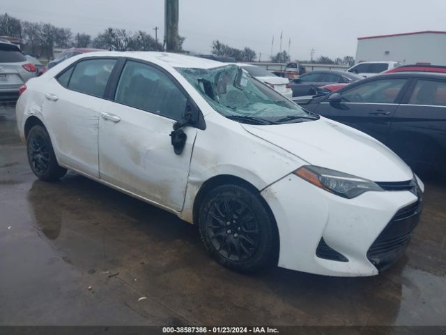 TOYOTA COROLLA 2018 5yfburhe1jp816952