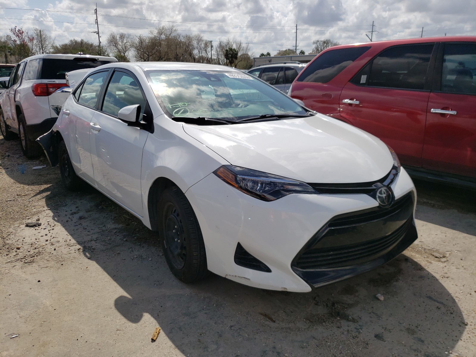 TOYOTA COROLLA L 2018 5yfburhe1jp830110