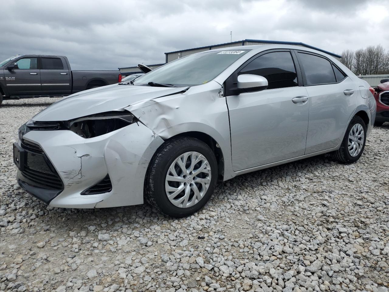 TOYOTA COROLLA 2018 5yfburhe1jp848106