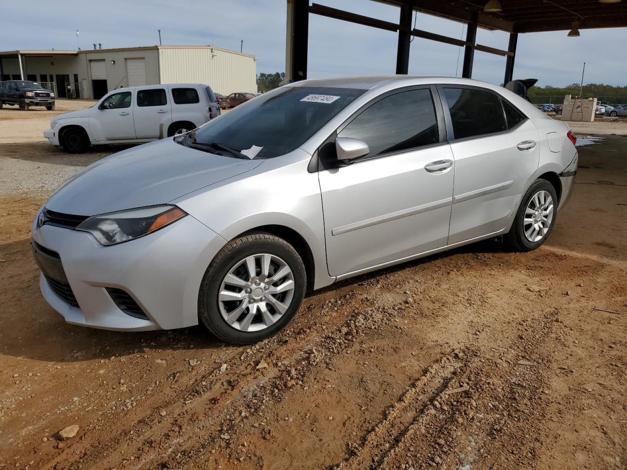 TOYOTA COROLLA 2015 5yfburhe2fp191906