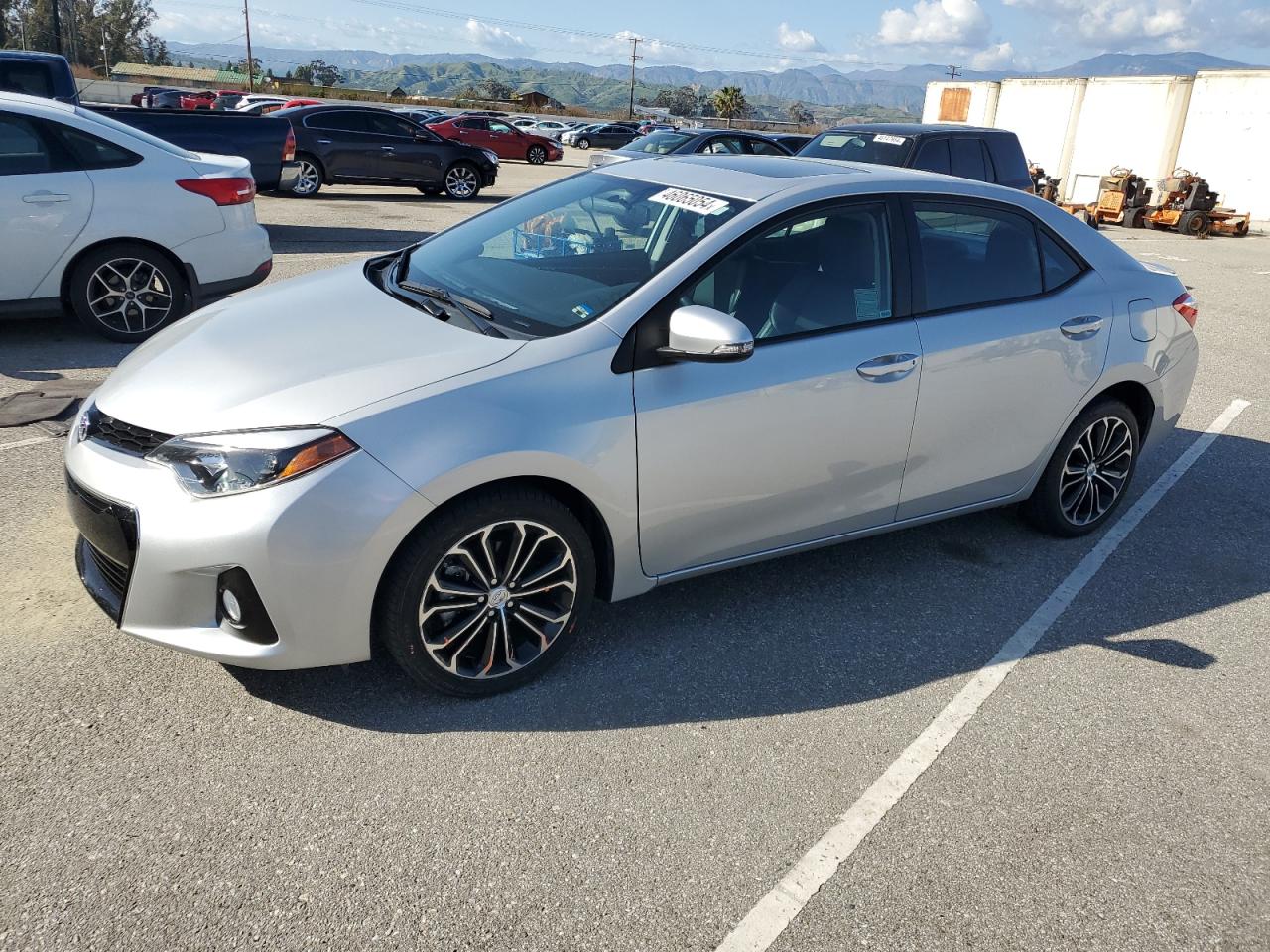 TOYOTA COROLLA 2015 5yfburhe2fp350584