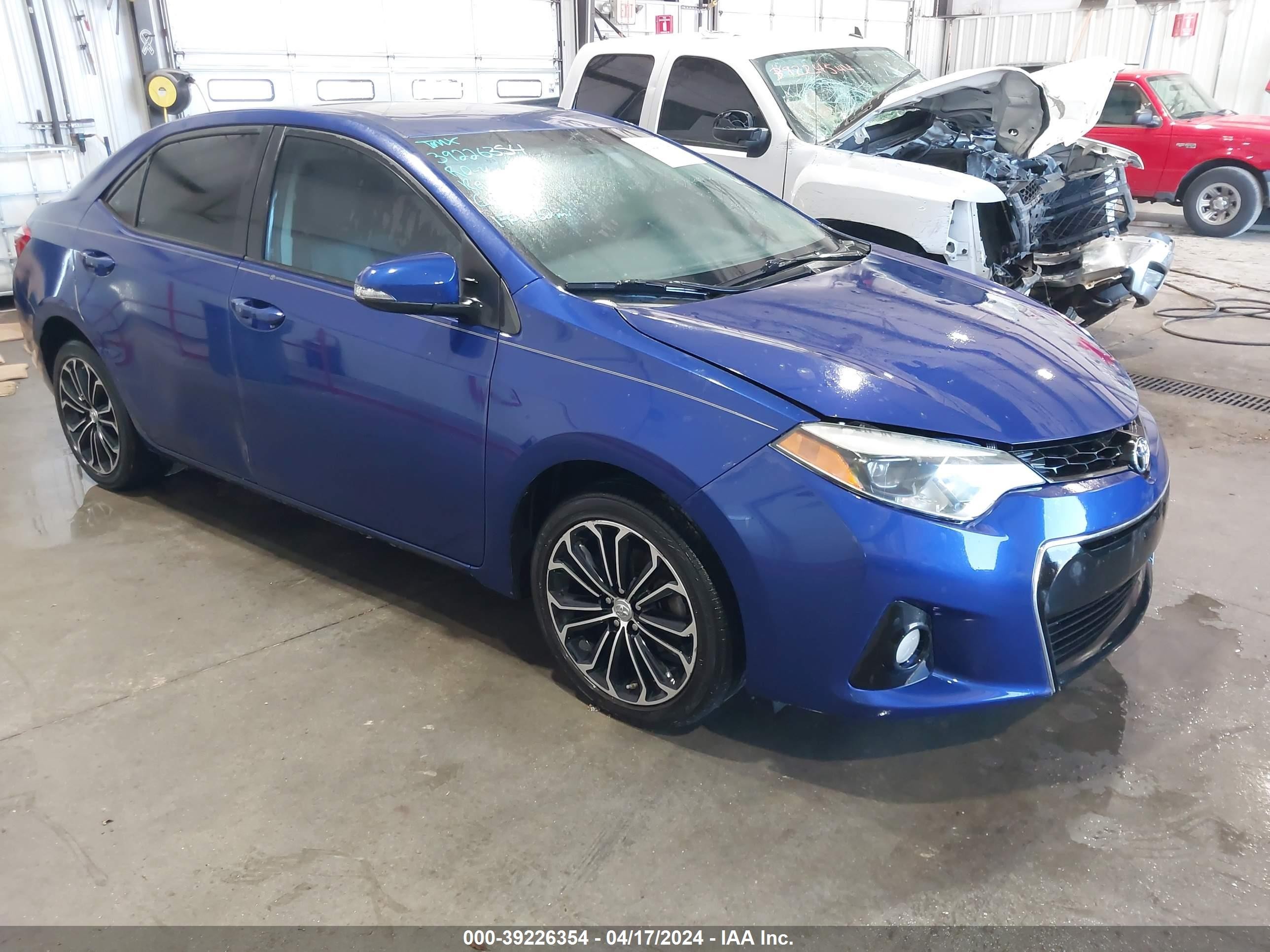 TOYOTA COROLLA 2016 5yfburhe2gp484657