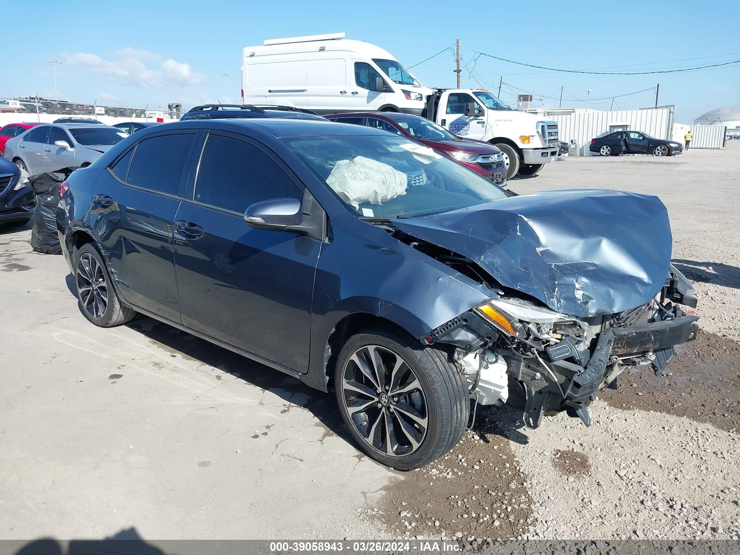 TOYOTA COROLLA 2017 5yfburhe2hp599678