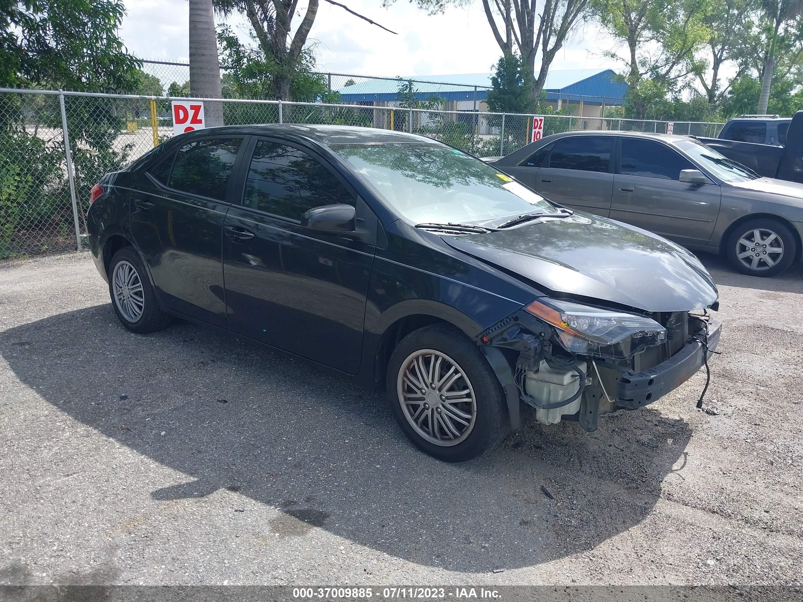 TOYOTA COROLLA 2017 5yfburhe2hp676646