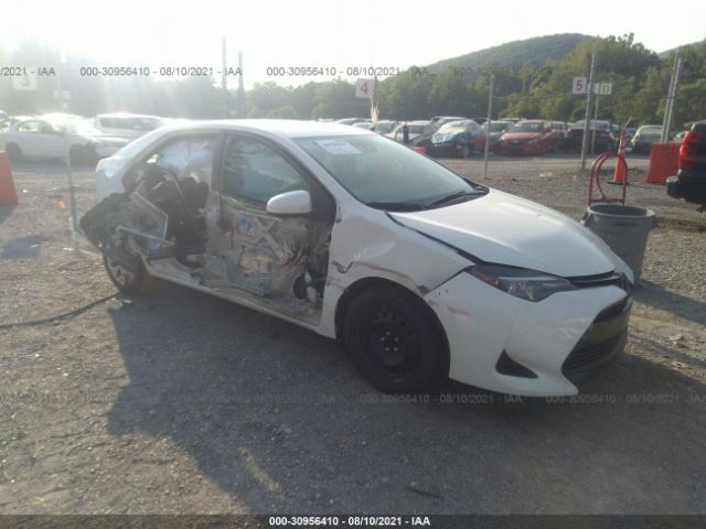 TOYOTA COROLLA 2018 5yfburhe2jp752355