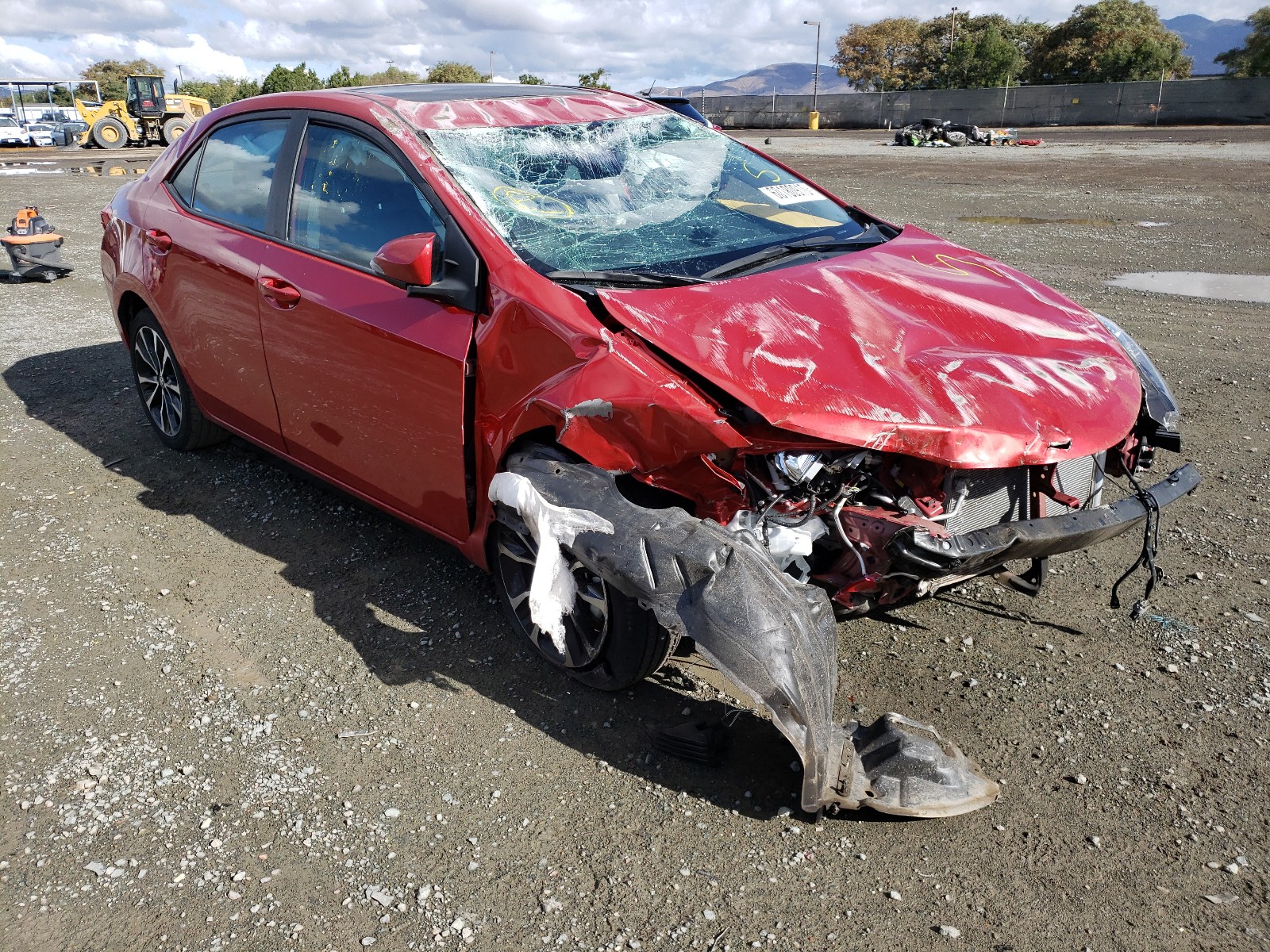 TOYOTA COROLLA L 2018 5yfburhe2jp831878