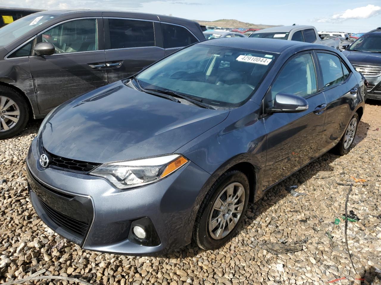 TOYOTA COROLLA 2014 5yfburhe3ep135942