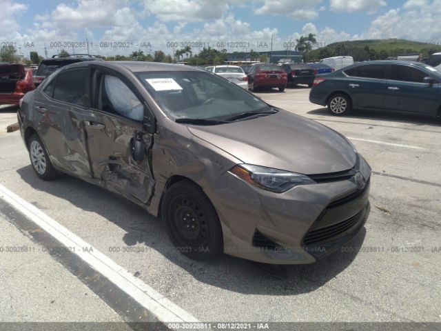 TOYOTA COROLLA 2017 5yfburhe3hp669382