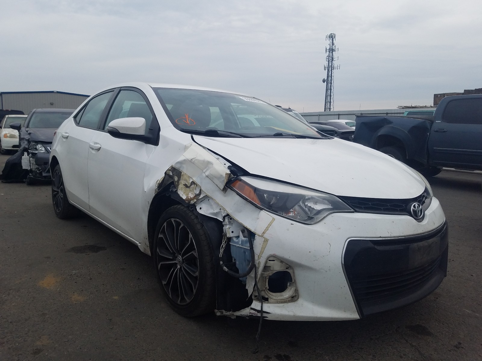 TOYOTA COROLLA L 2015 5yfburhe4fp244718