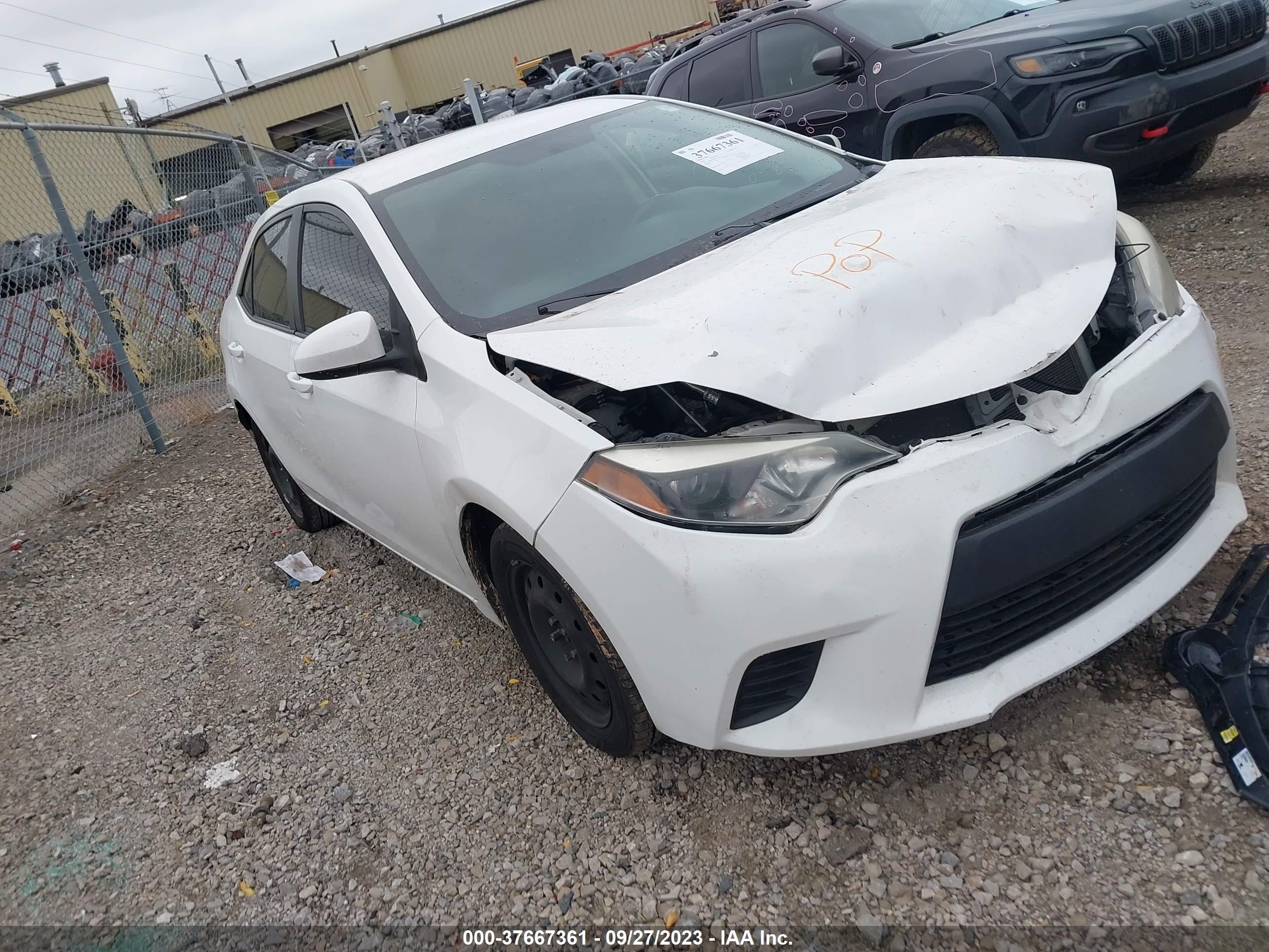 TOYOTA COROLLA 2015 5yfburhe4fp278402