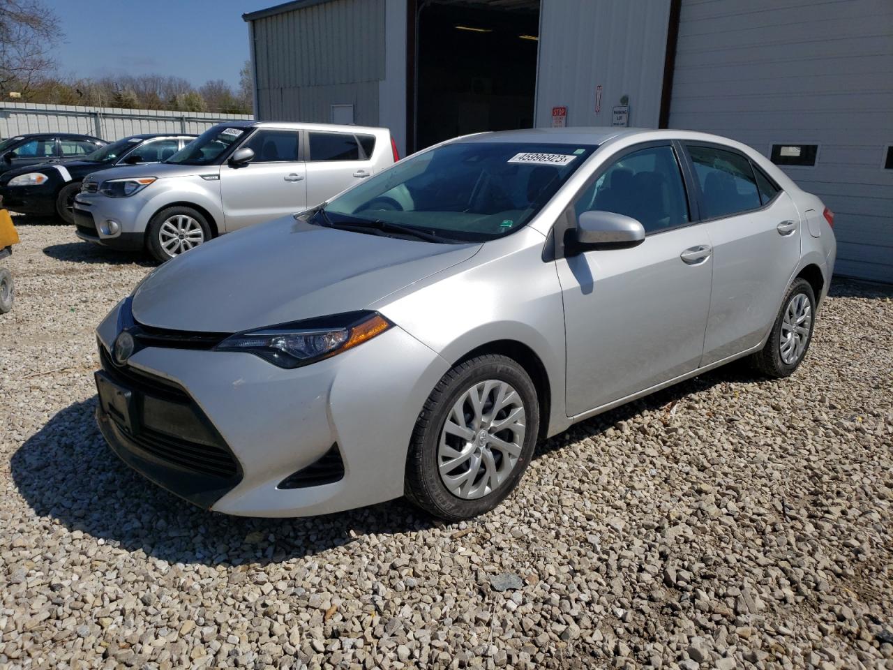 TOYOTA COROLLA 2017 5yfburhe4hp583482