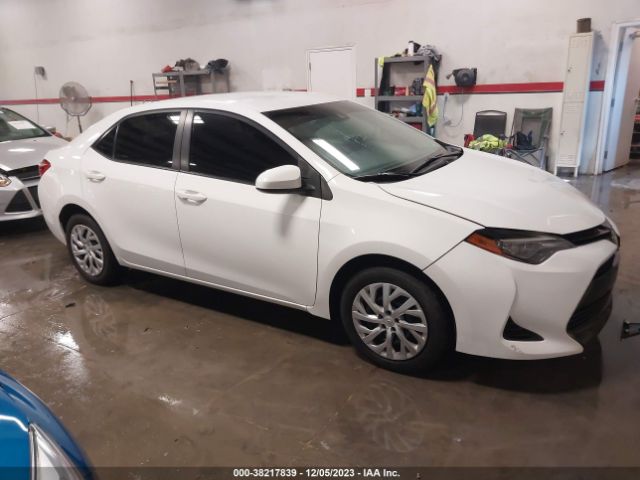 TOYOTA COROLLA 2018 5yfburhe4jp767567