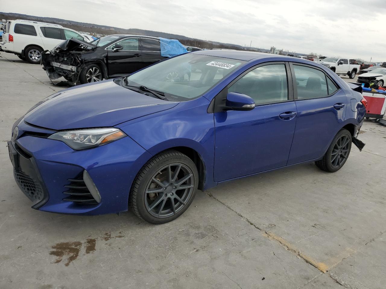 TOYOTA COROLLA 2018 5yfburhe4jp796955