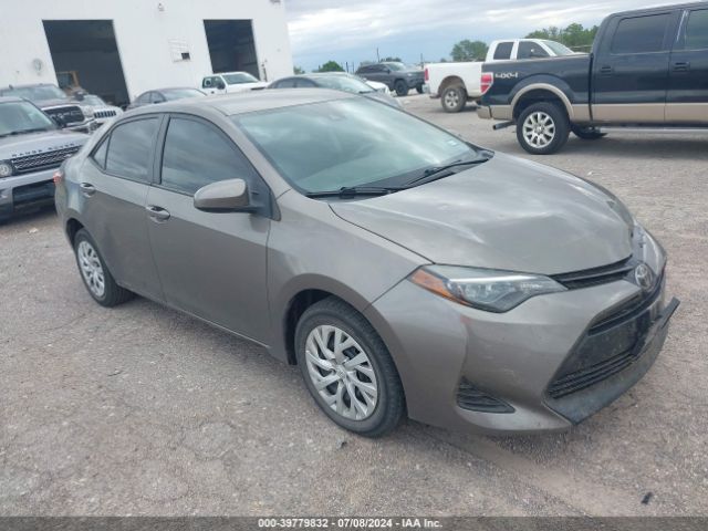 TOYOTA COROLLA 2018 5yfburhe4jp802737