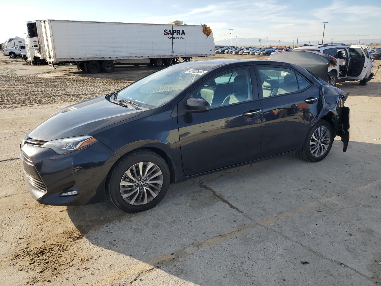 TOYOTA COROLLA 2018 5yfburhe4jp813625