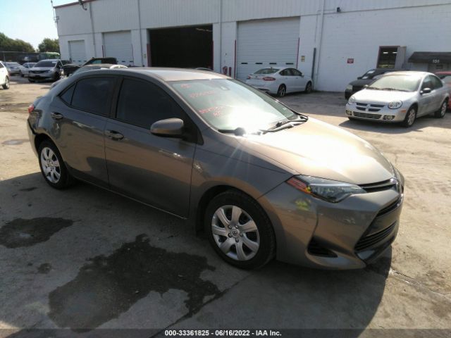 TOYOTA COROLLA 2018 5yfburhe4jp829386