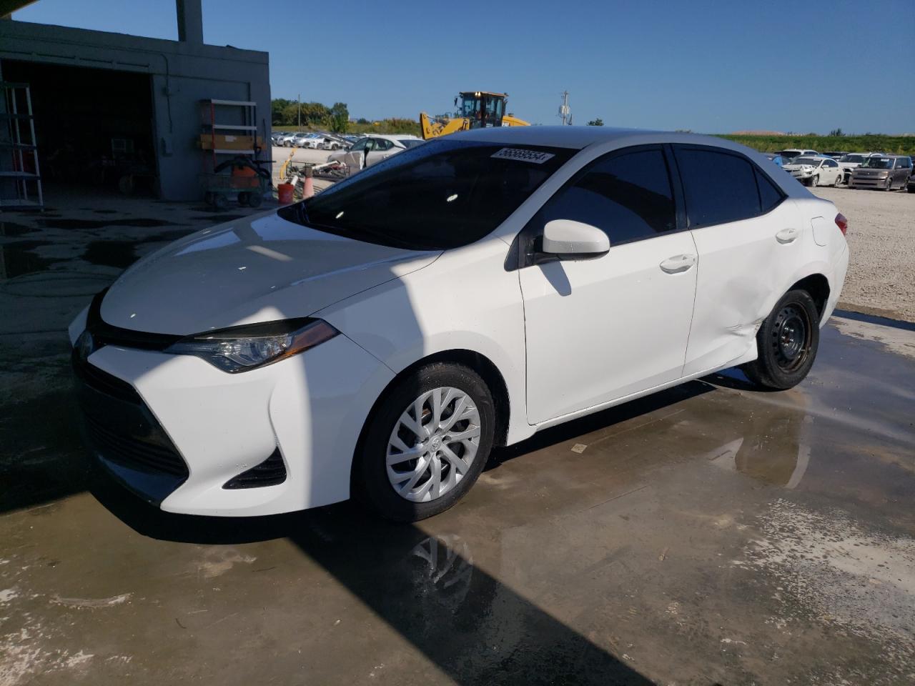 TOYOTA COROLLA 2018 5yfburhe4jp851520