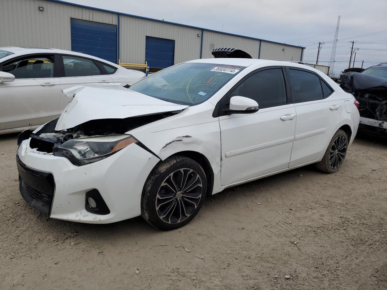 TOYOTA COROLLA 2015 5yfburhe5fp211808