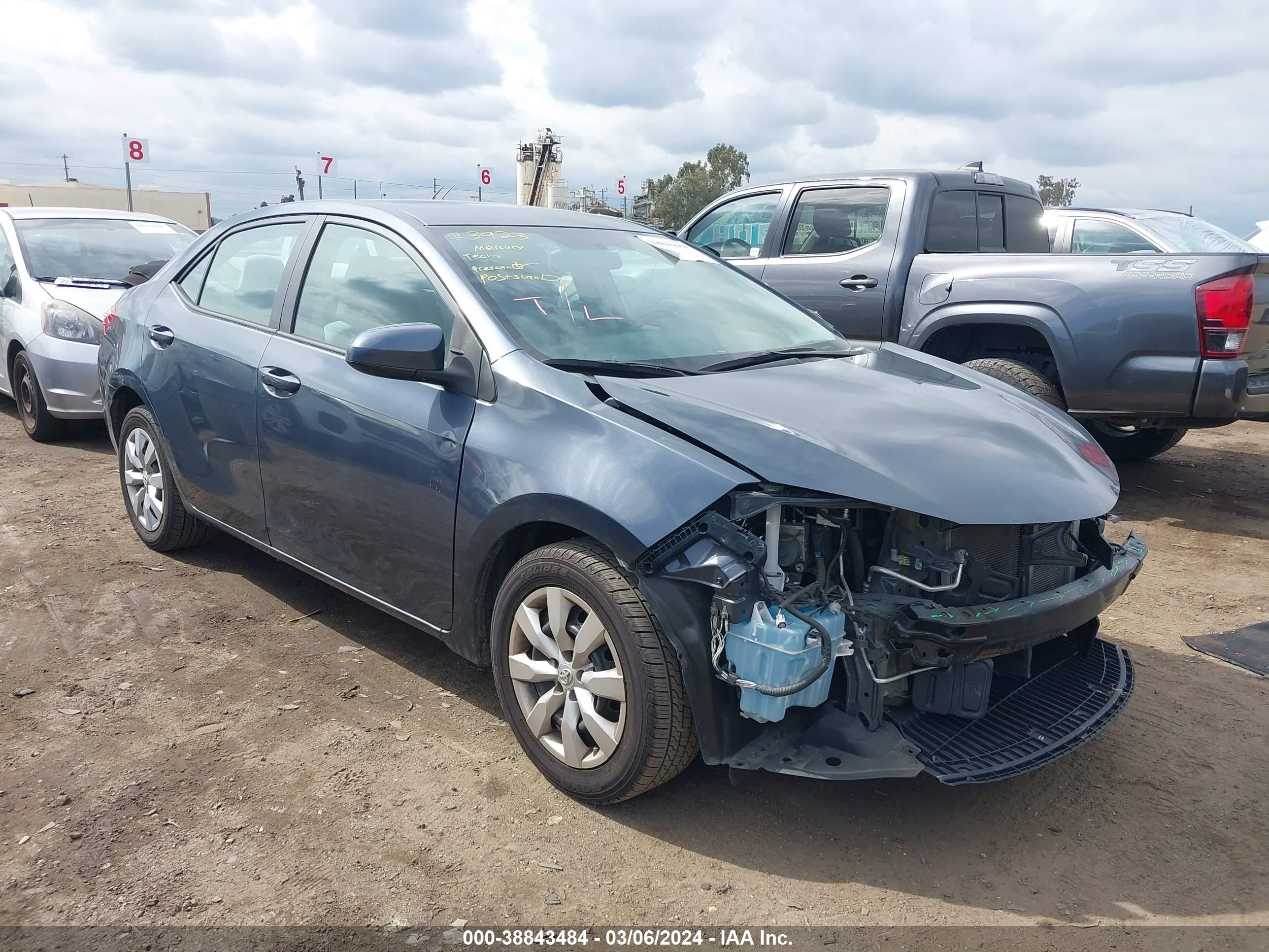 TOYOTA COROLLA 2015 5yfburhe5fp324254