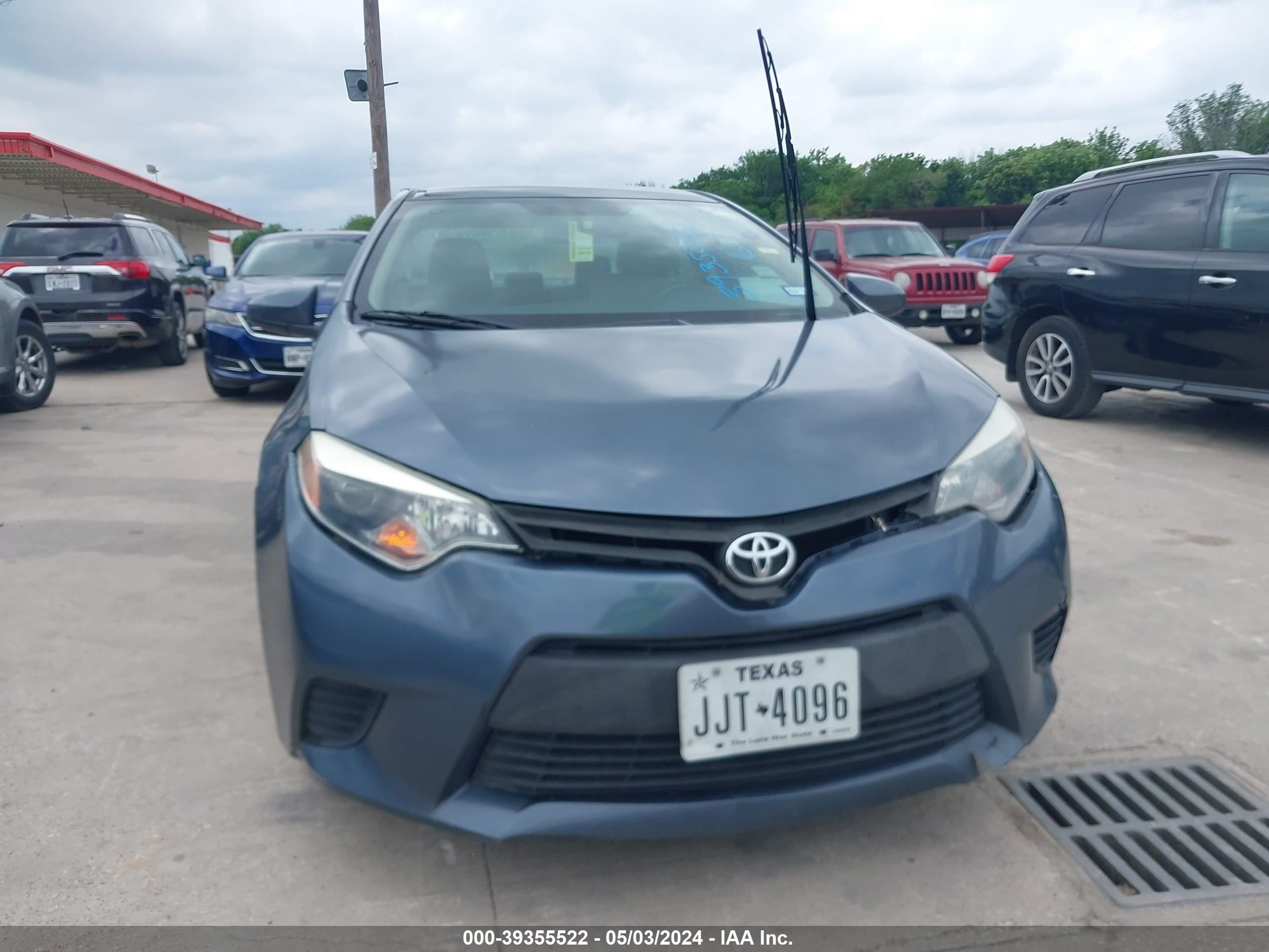 TOYOTA COROLLA 2015 5yfburhe5fp347369