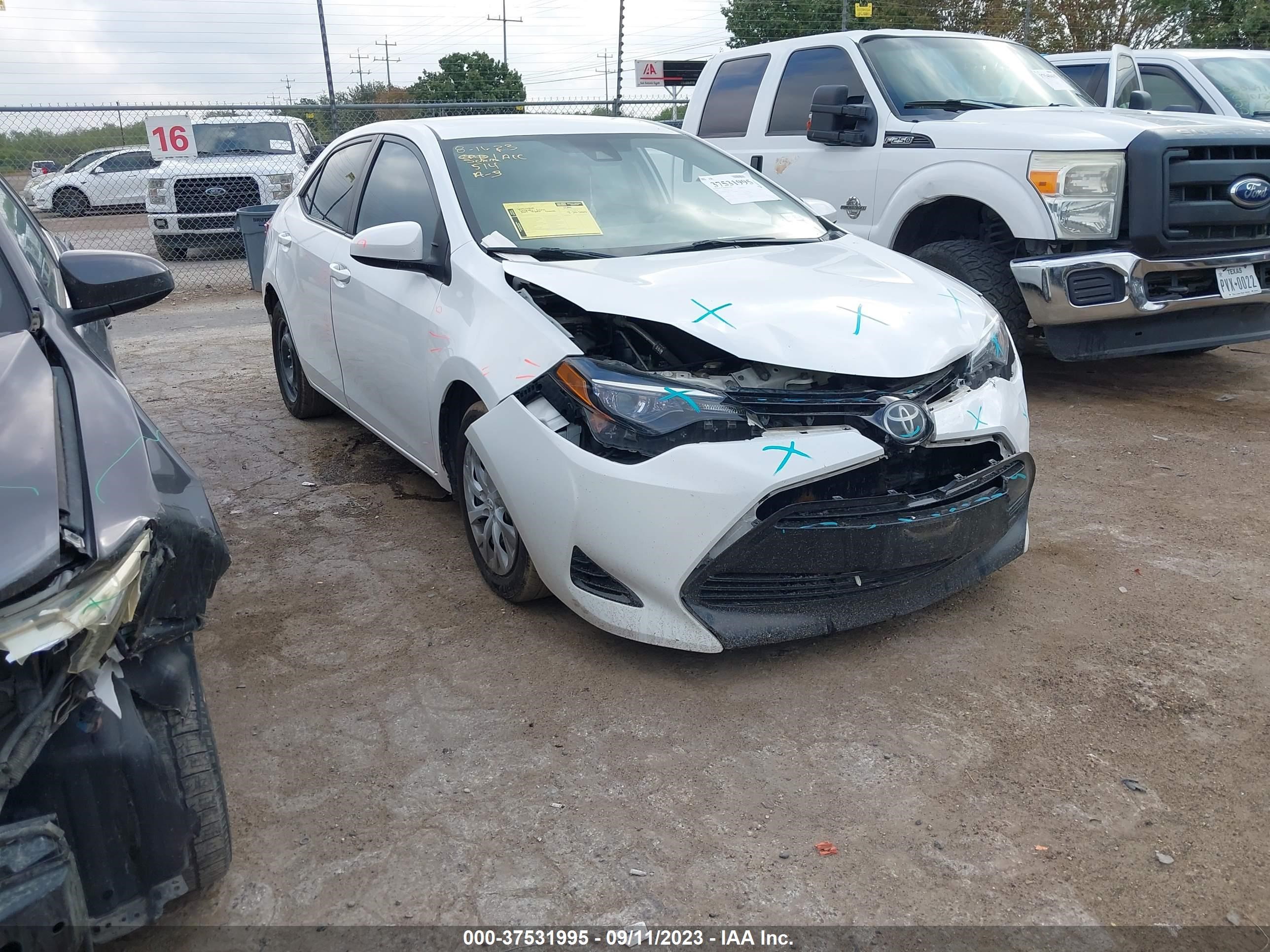 TOYOTA COROLLA 2017 5yfburhe5hp671490