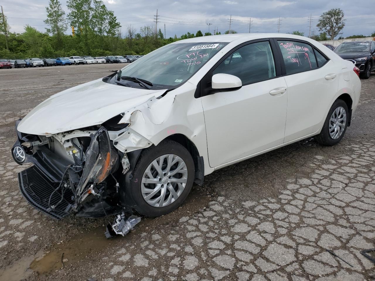 TOYOTA COROLLA 2017 5yfburhe5hp695112