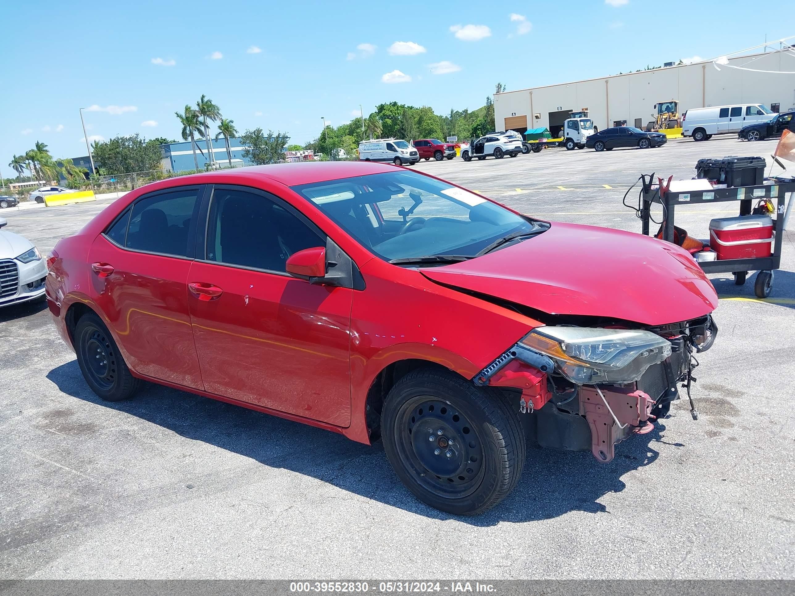 TOYOTA COROLLA 2017 5yfburhe5hp718162