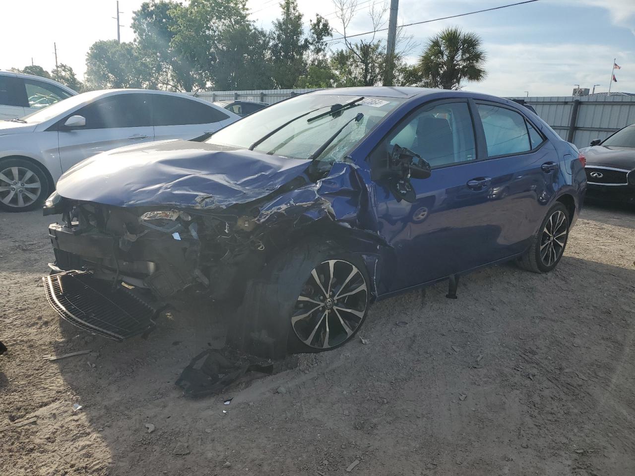 TOYOTA COROLLA 2017 5yfburhe5hp735947