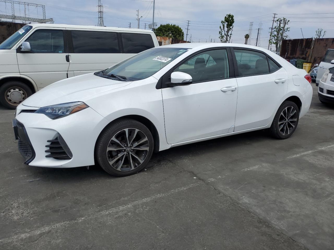 TOYOTA COROLLA 2018 5yfburhe5jp760899