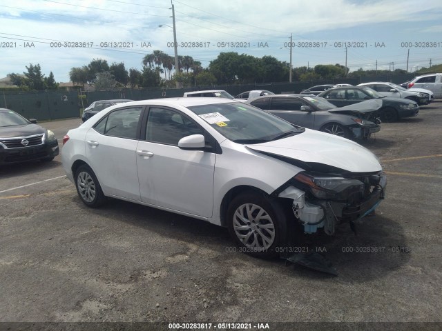 TOYOTA COROLLA 2018 5yfburhe5jp815657