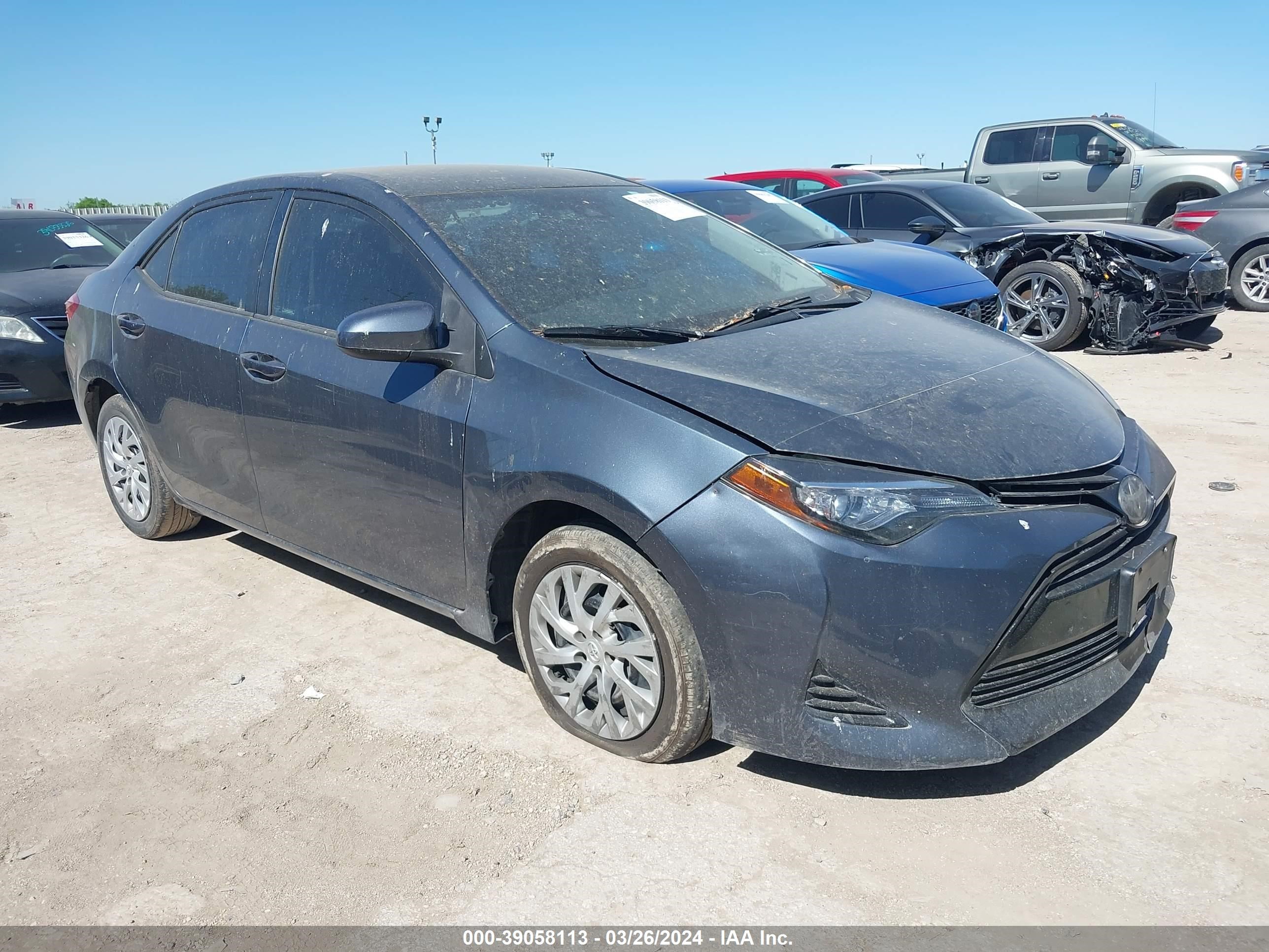 TOYOTA COROLLA 2018 5yfburhe5jp827517